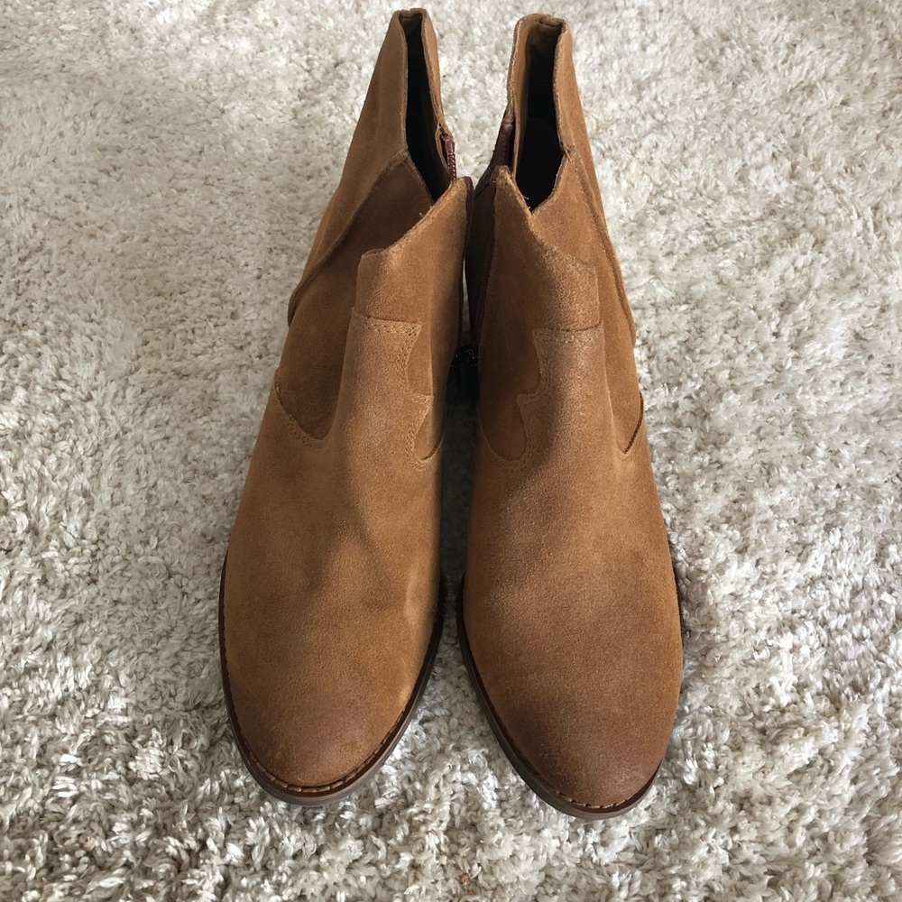 Marc Fisher Bootie. - image 5